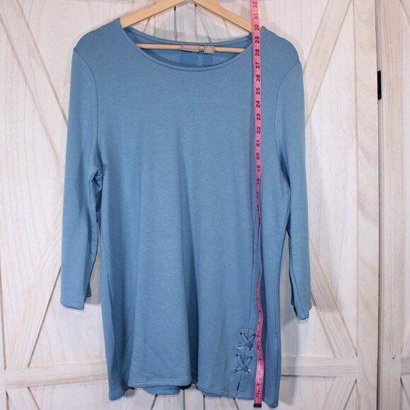 Chico’s Blue Lightweight Top Size 2 - Picture 4 of 5